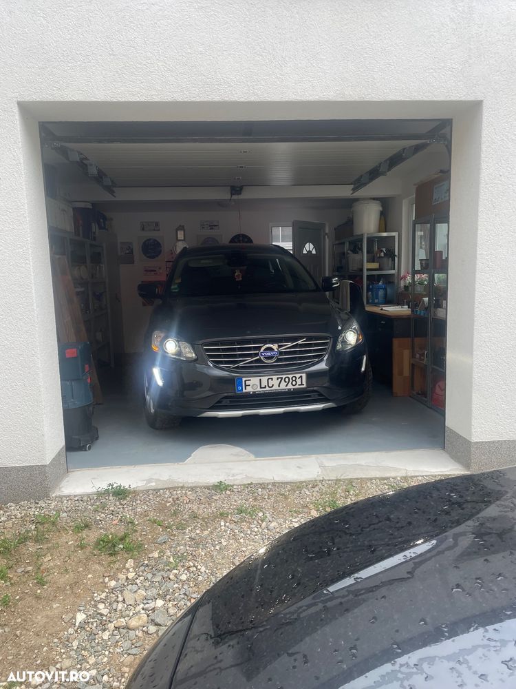 Volvo XC 60 D4 Geartronic Momentum - 1