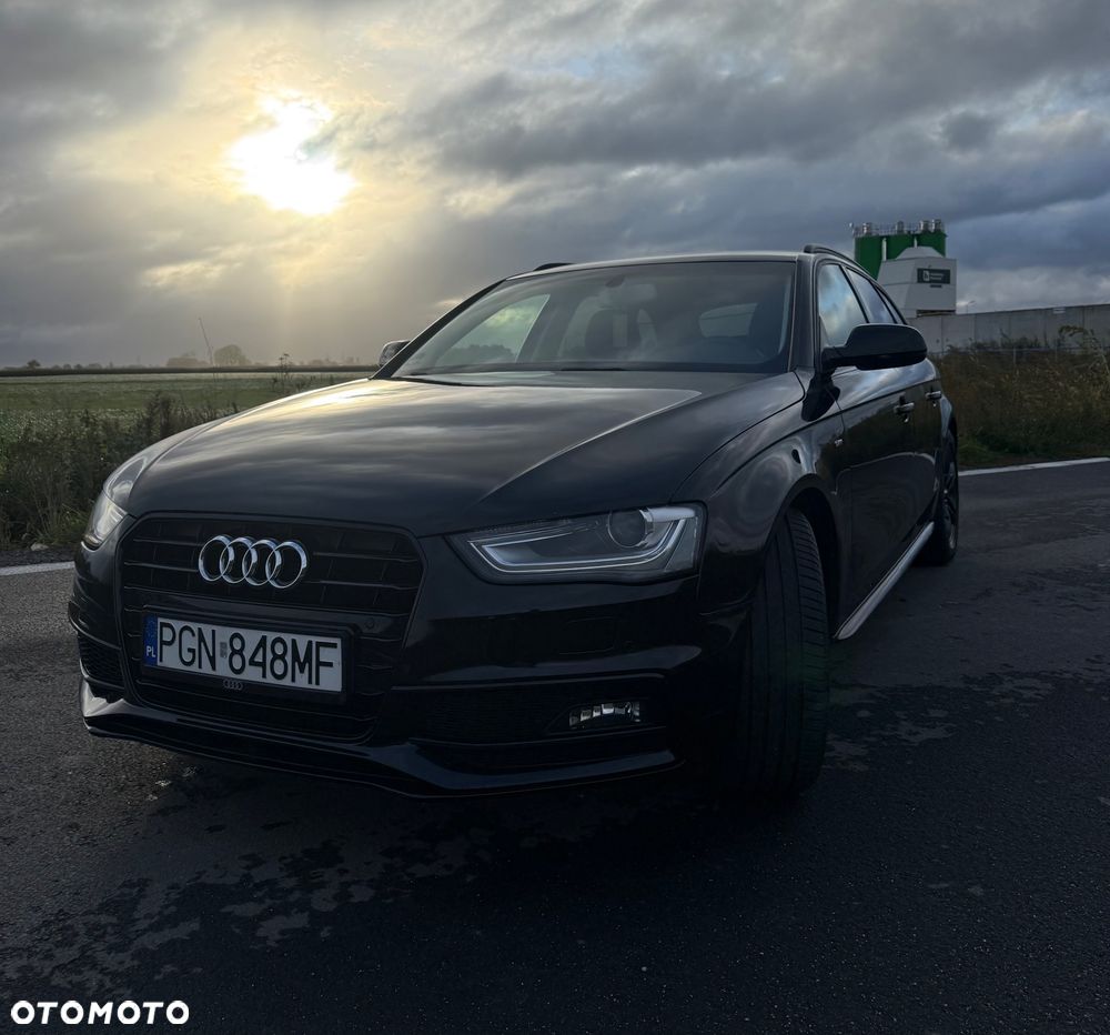 Audi A4 Avant 2014 photo 4