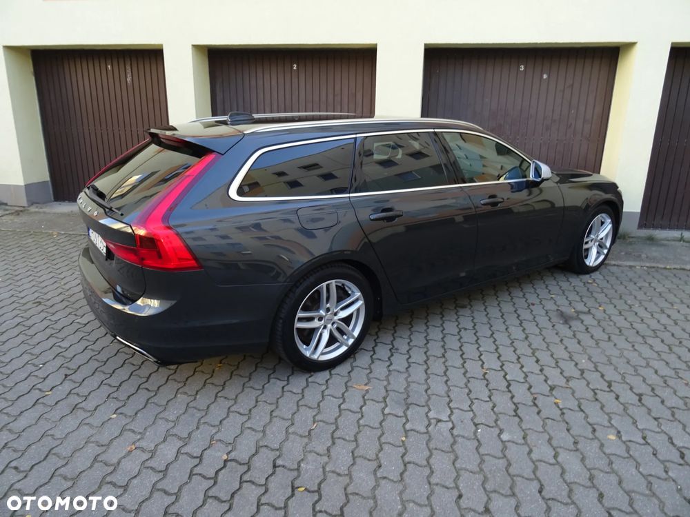 Volvo V90 D4 Geartronic R Design - 26
