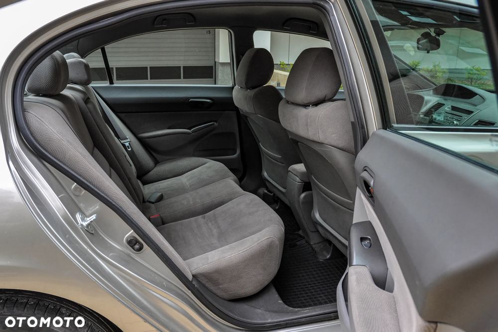 Honda Civic - 12
