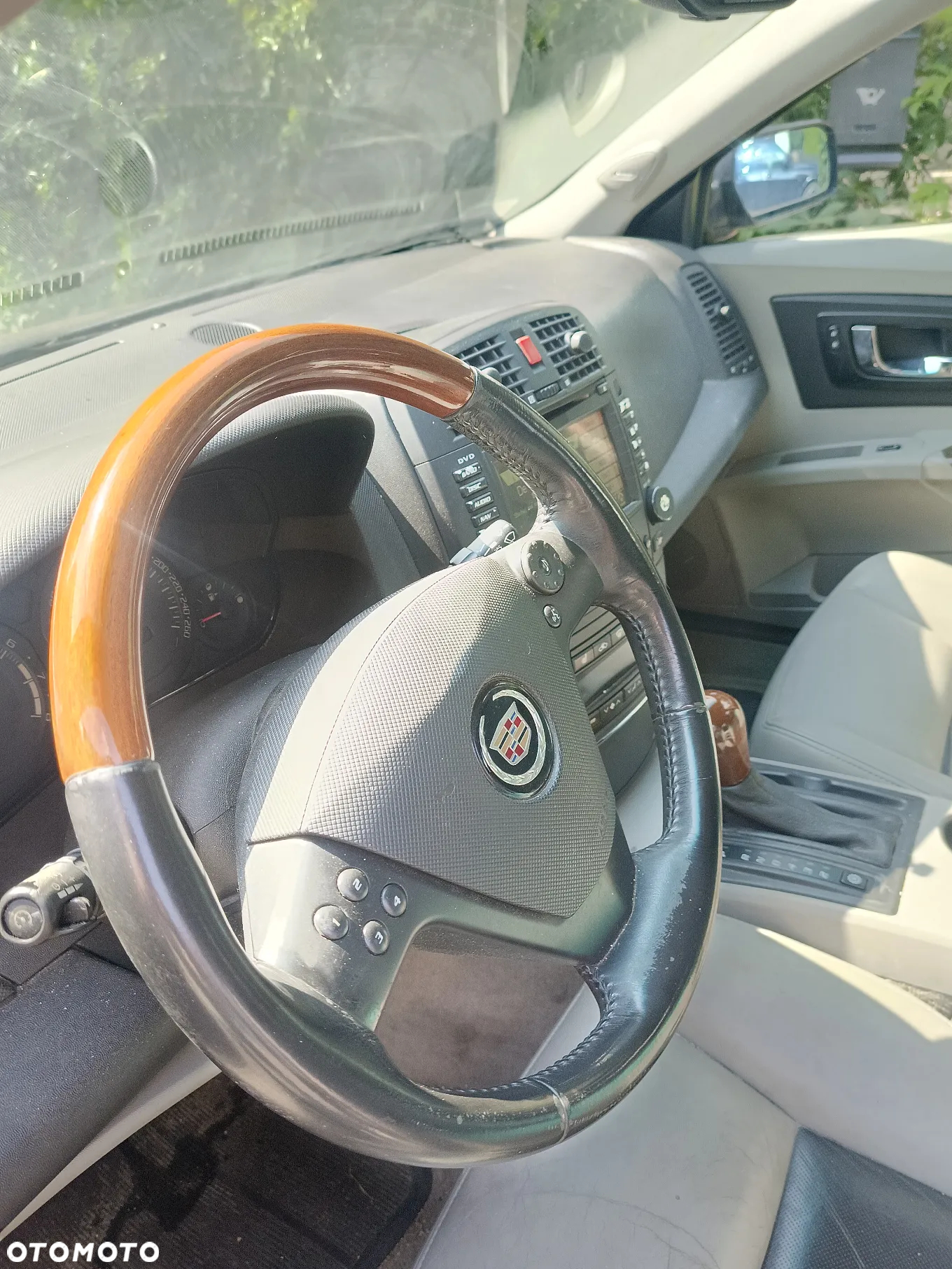 Cadillac CTS - 6