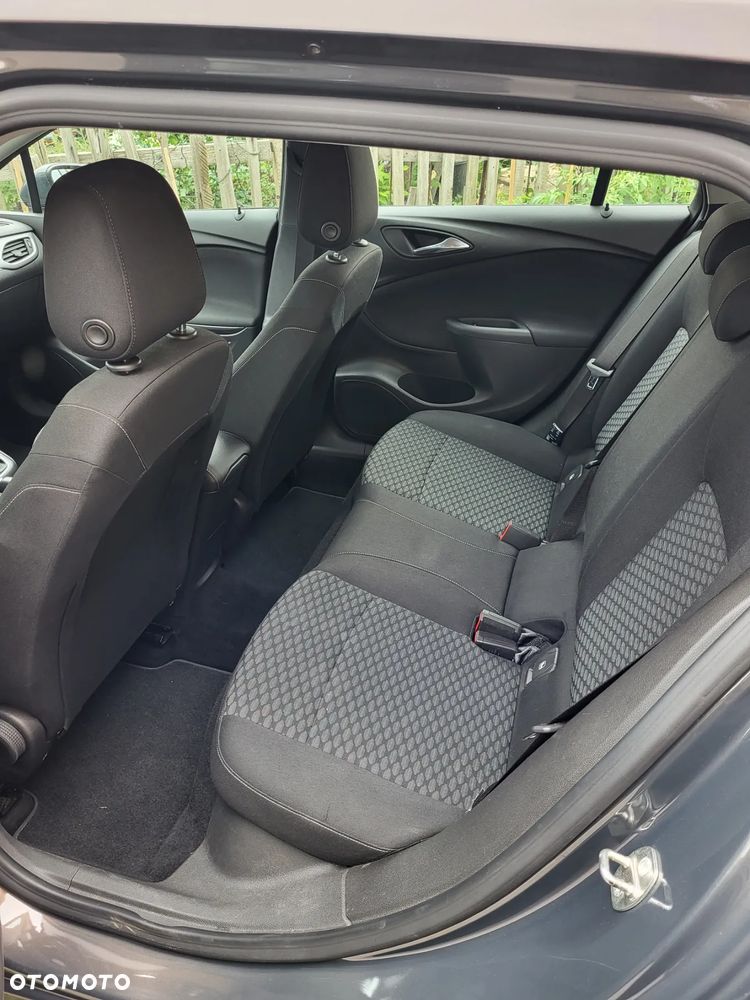 Opel Astra IV 1.6 CDTI Cosmo - 5