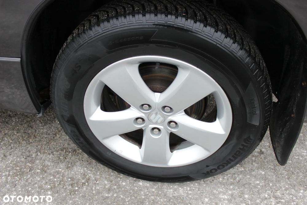 Suzuki Grand Vitara - 19