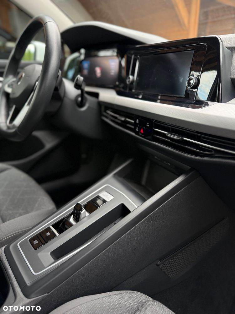 Volkswagen Golf 1.5 eTSI Life DSG - 18
