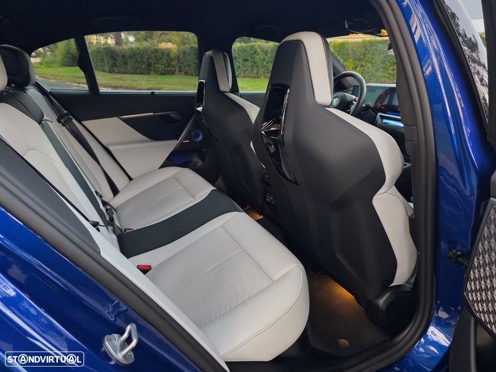 BMW M5 Standard - 20