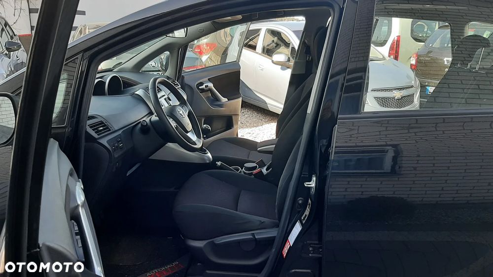 Toyota Verso 1.8 Life - 11