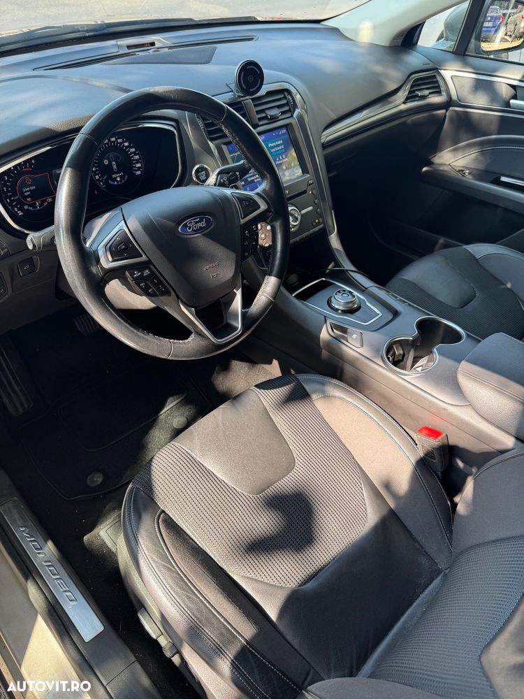 FORD Mondeo 2019 — imagine 23
