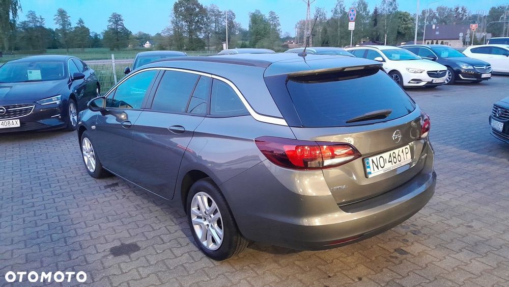Opel Astra - 3