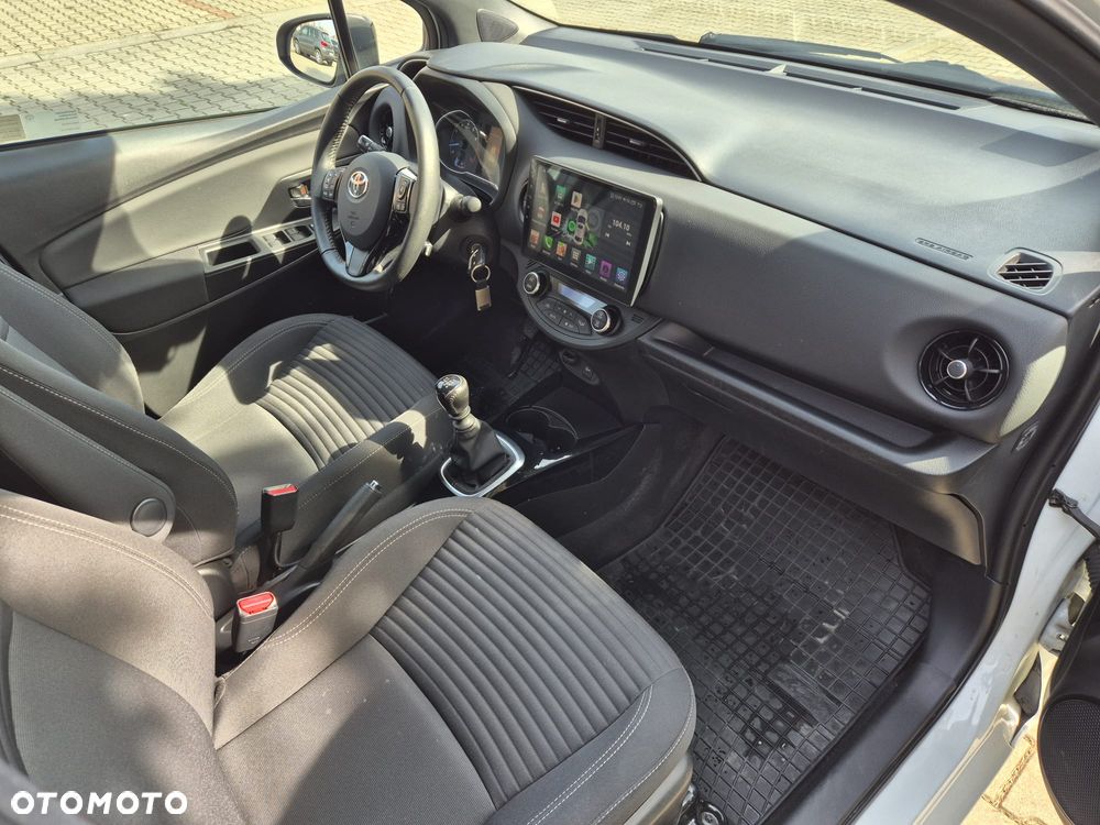 Toyota Yaris 1.5 Selection - 13
