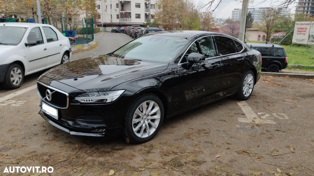 Volvo S90 T4 Geartronic Momentum Pro - 1
