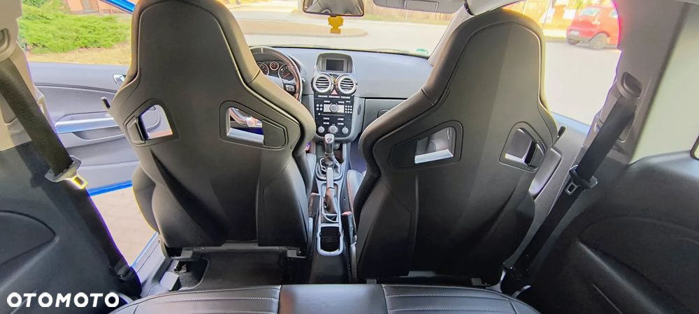 Opel Corsa 1.6 Turbo OPC - 5