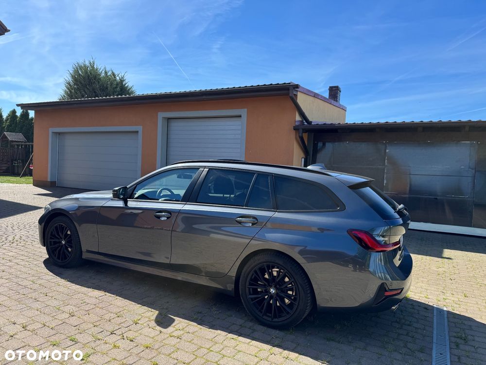 BMW Seria 3 318d mHEV - 5