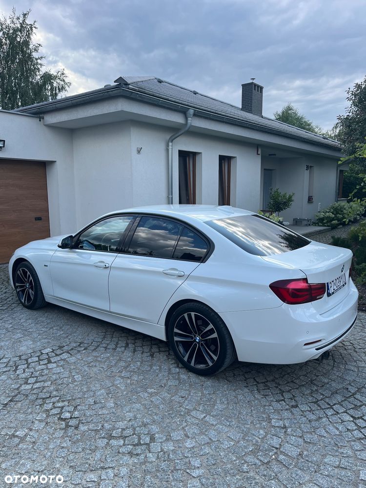 BMW Seria 3 320i xDrive Sport Line Shadow sport - 5