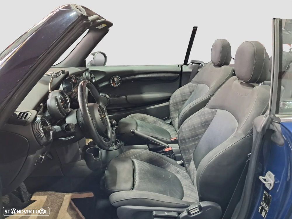 MINI Cabrio Cooper D - 9