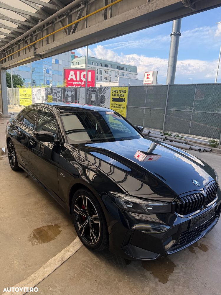 BMW 3 Series 2023 — imagine 31