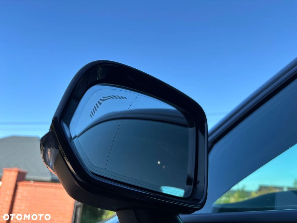 Volvo V60 B3 B DKG Momentum Pro - 26