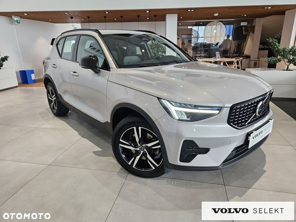 Volvo XC 40 - 4