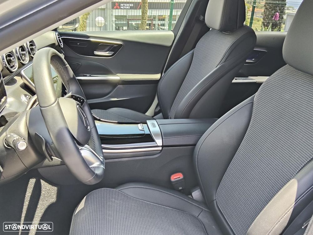 Mercedes-Benz C 300 de Avantgarde - 11