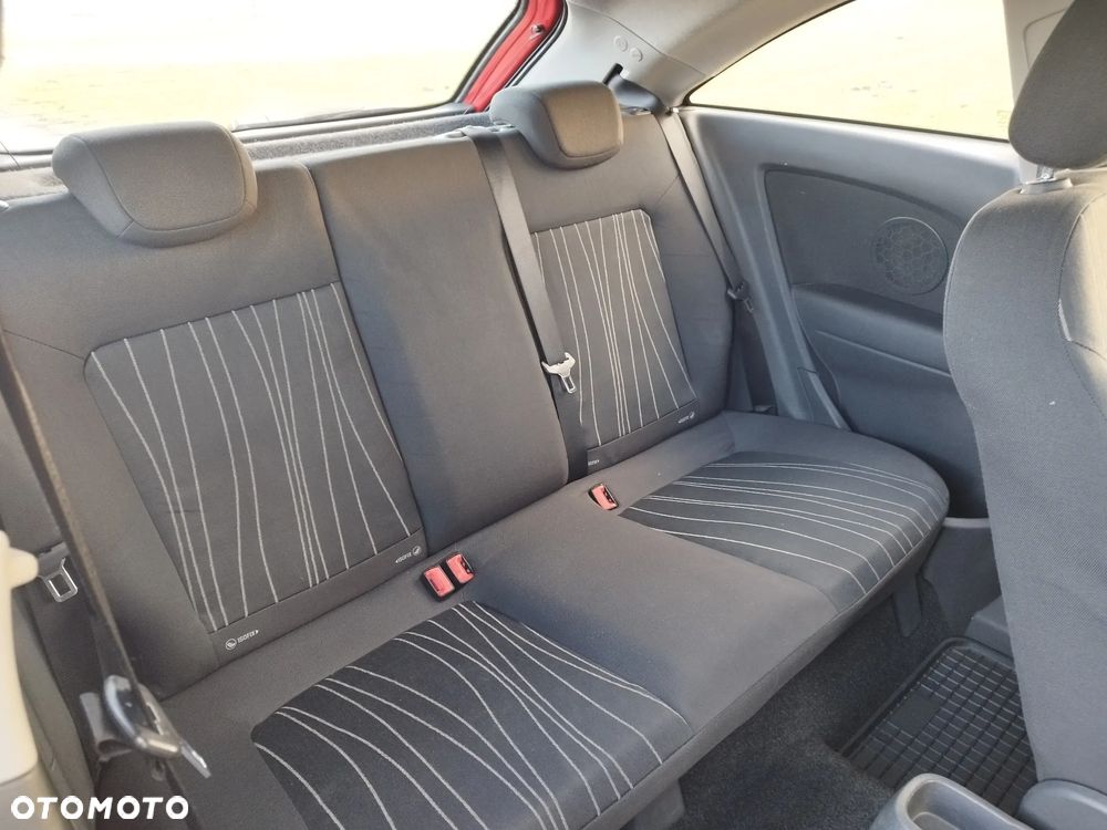 Opel Corsa 1.2 16V - 15