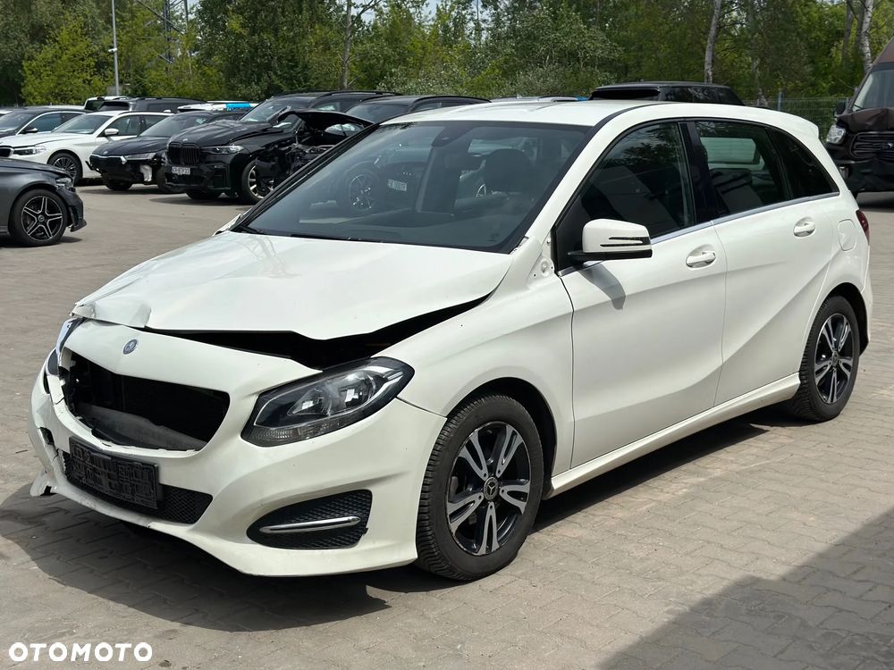 Mercedes-Benz Klasa B 180 CDI BlueEFFICIENCY Edition Style - 3