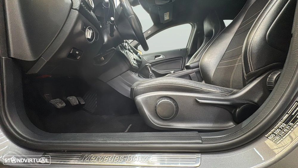 Mercedes-Benz A 200 CDI BE AMG Line - 12