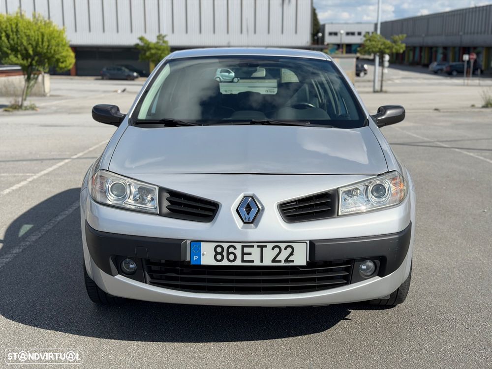 Renault Mégane 1.5 dCi Dynamique Luxe - 10
