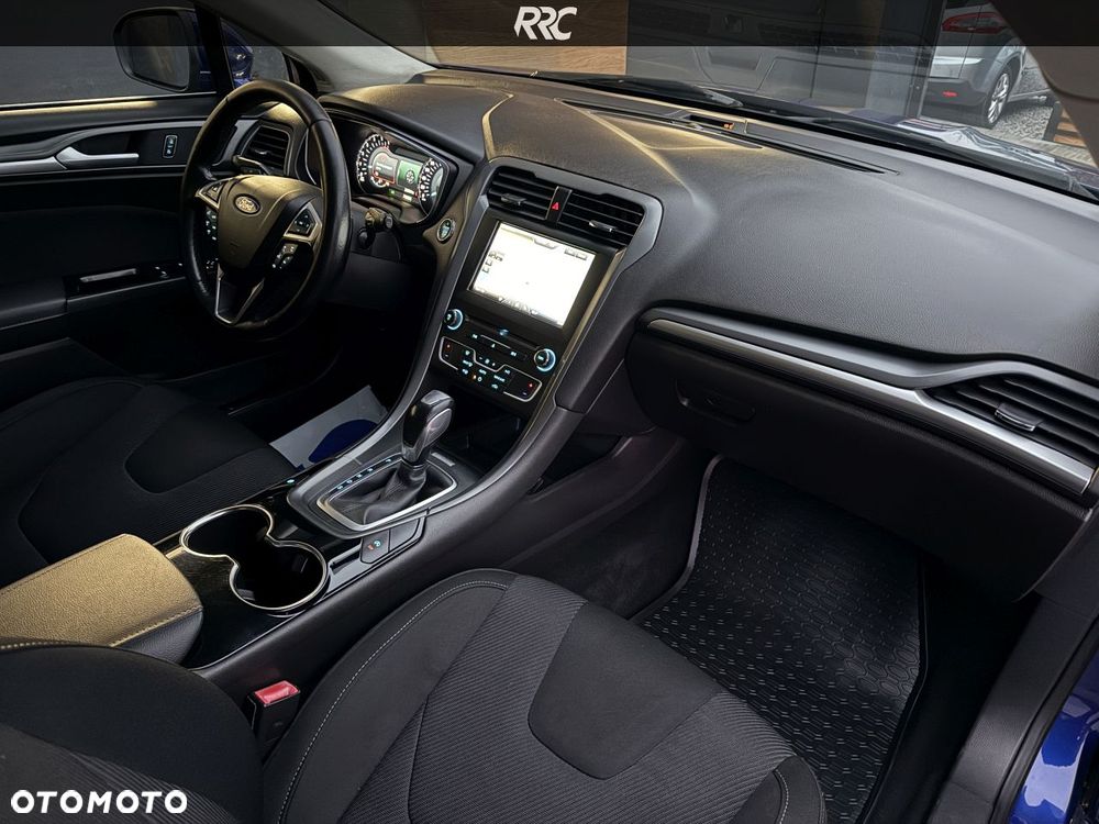 Ford Mondeo 2.0 TDCi Titanium PowerShift - 23