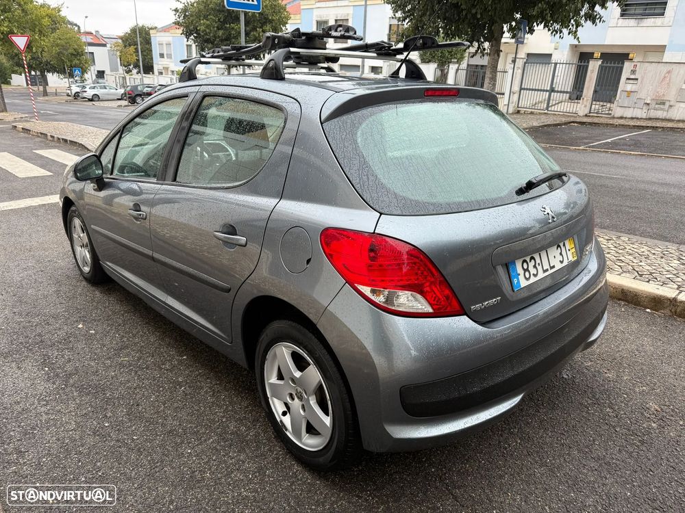 Peugeot 207 1.4 16V Active - 2