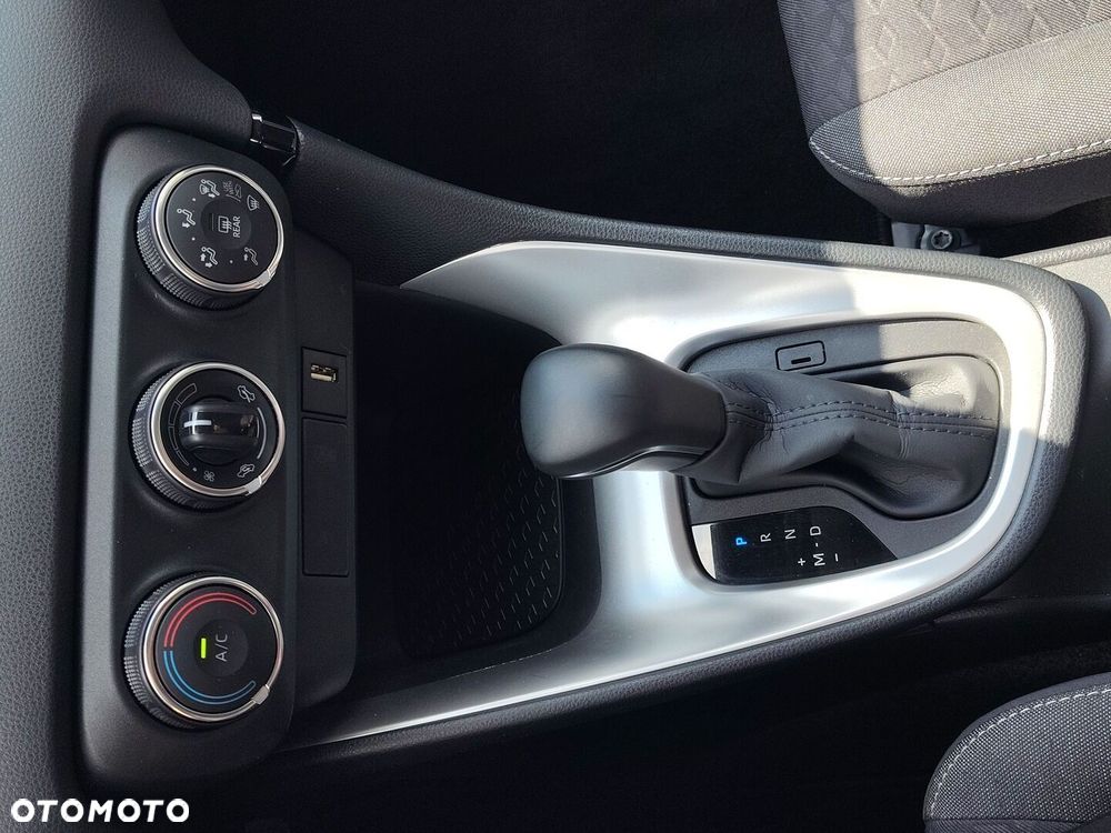 Toyota Yaris 1.5 Comfort CVT - 23