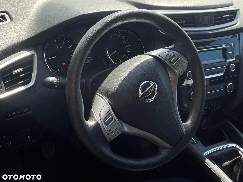 Nissan Qashqai 1.2 DIG-T Visia EU6 - 19
