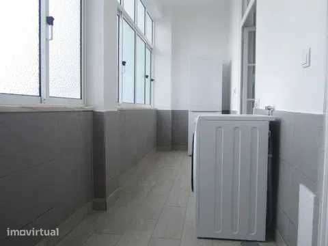 Apartamento para T4 arrendar - Grande imagem: 3/10
