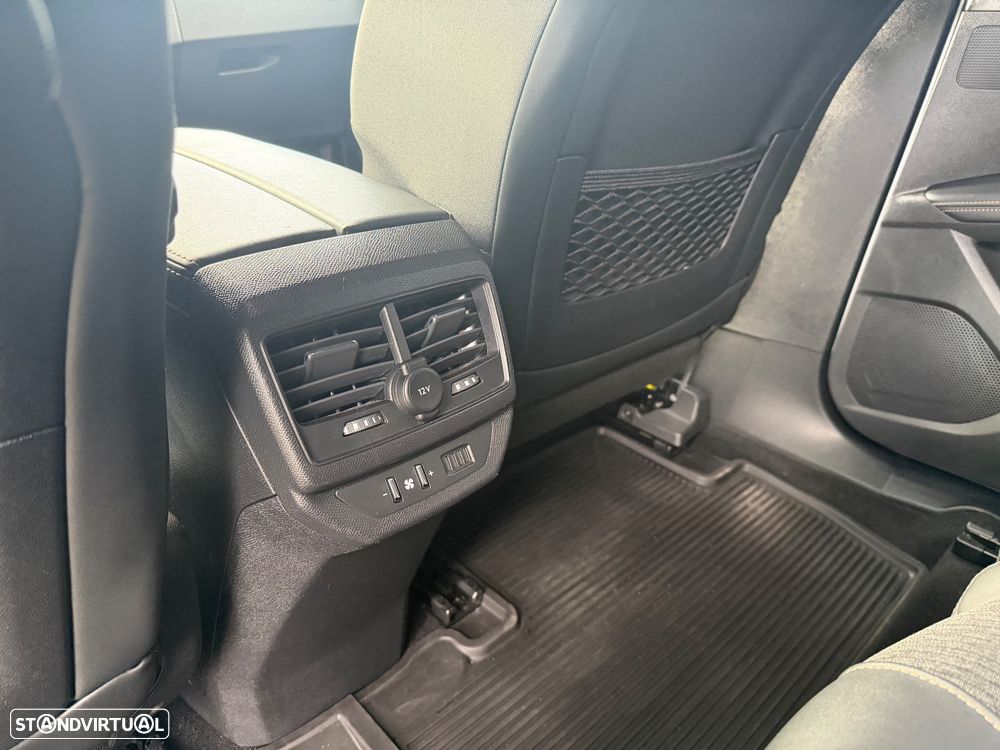 Peugeot 5008 1.5 BlueHDi GT Line EAT8 - 21