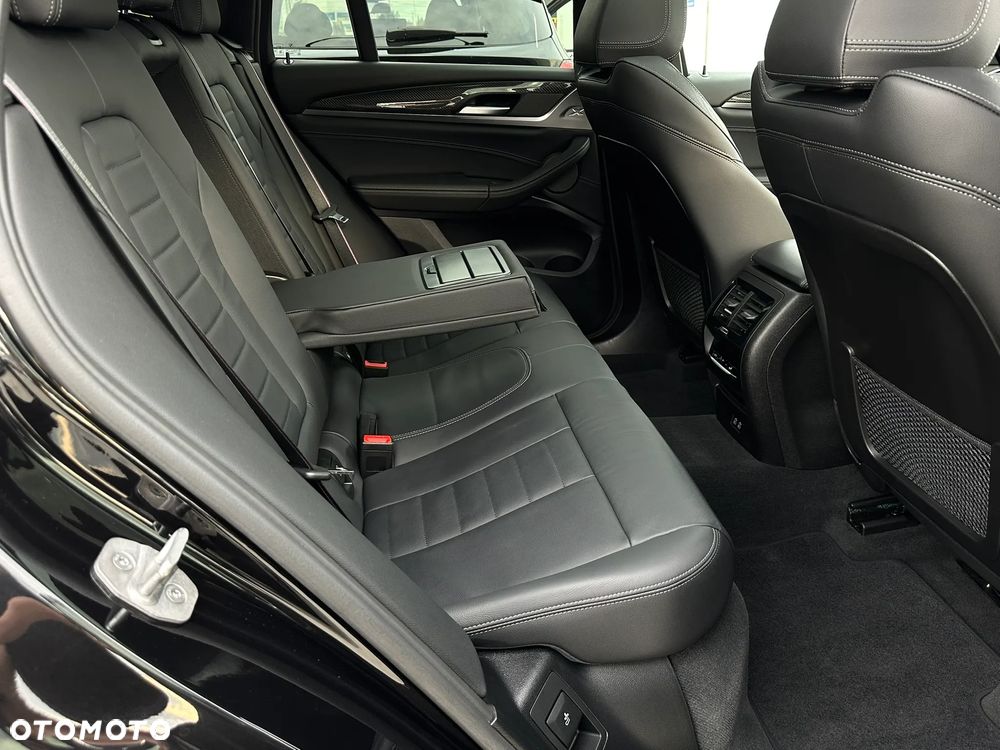 BMW X4 xDrive30d mHEV M Sport sport - 29