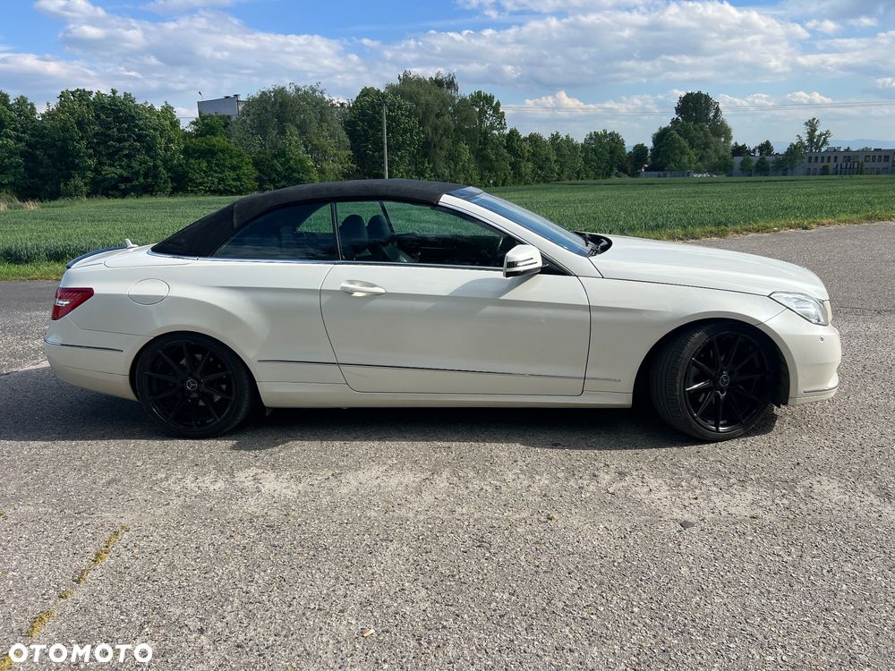 Mercedes-Benz Klasa E 250 CGI BlueEFFICIENCY Automatik Avantgarde - 29