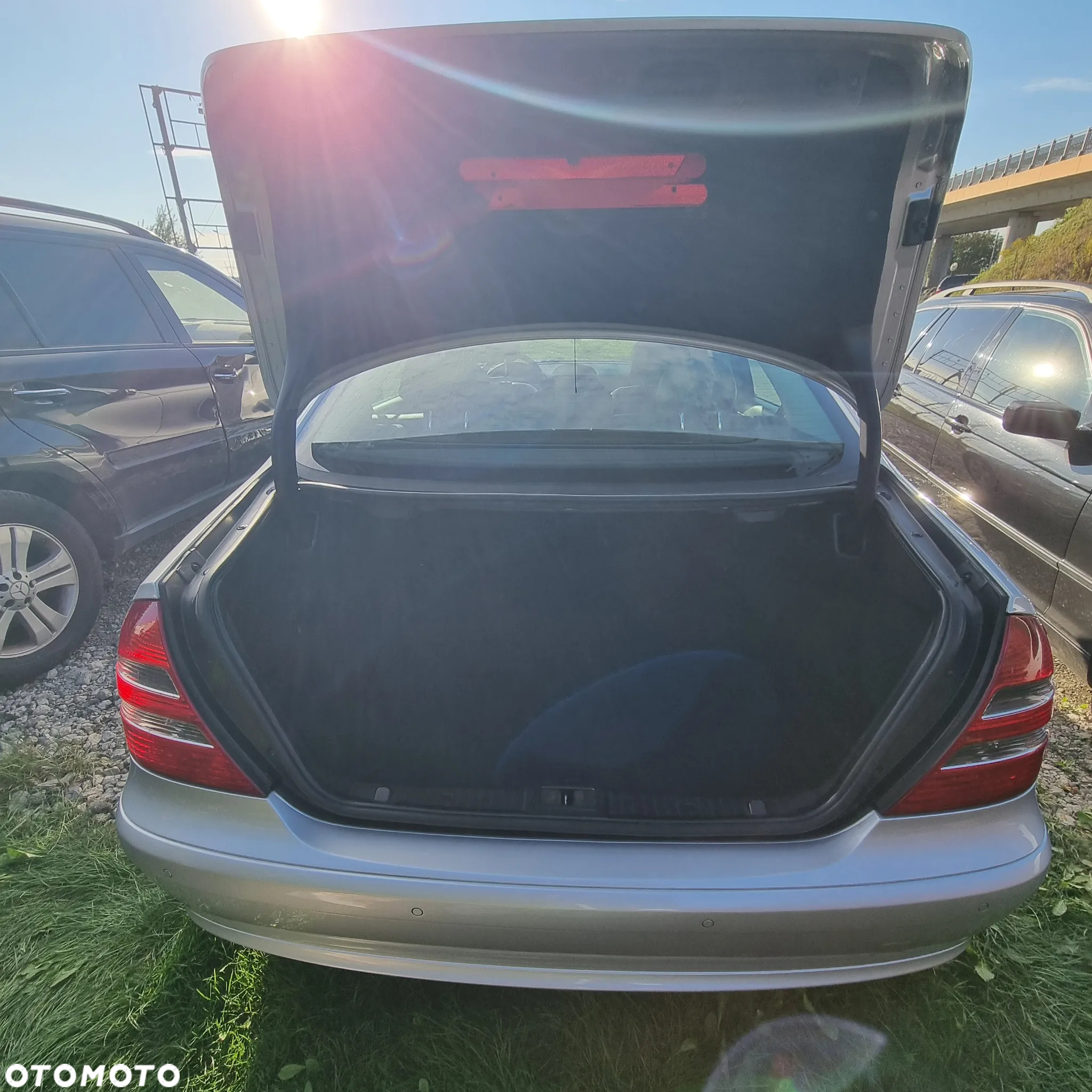 Mercedes-Benz Klasa E - 9
