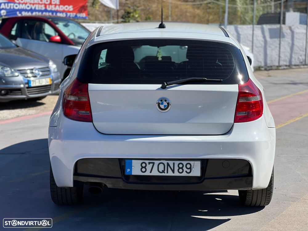 BMW 118 2012 photo 3