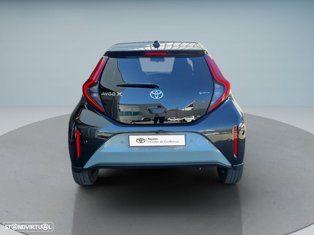 Toyota Aygo X 1.5 Hybrid Envy - 5