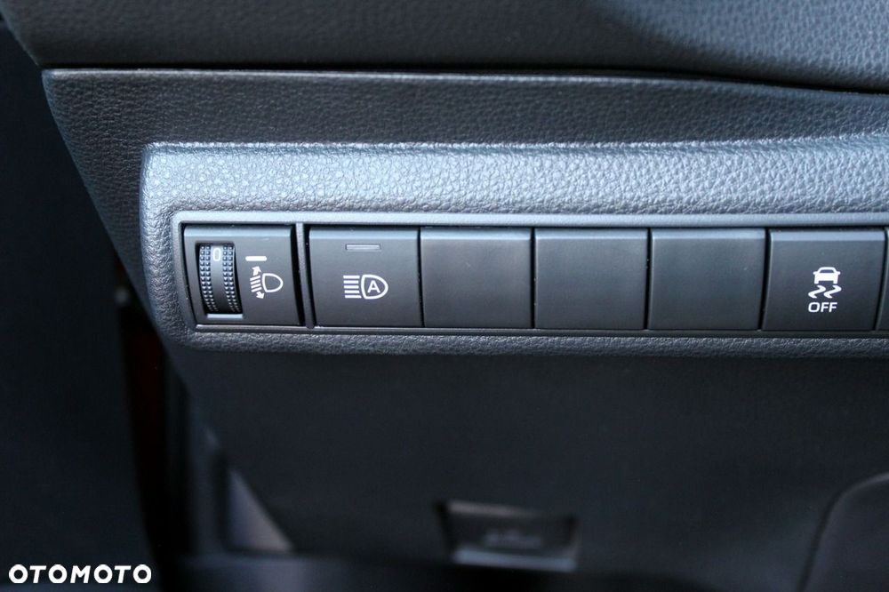 Toyota Corolla 1.8 Hybrid Comfort - 23