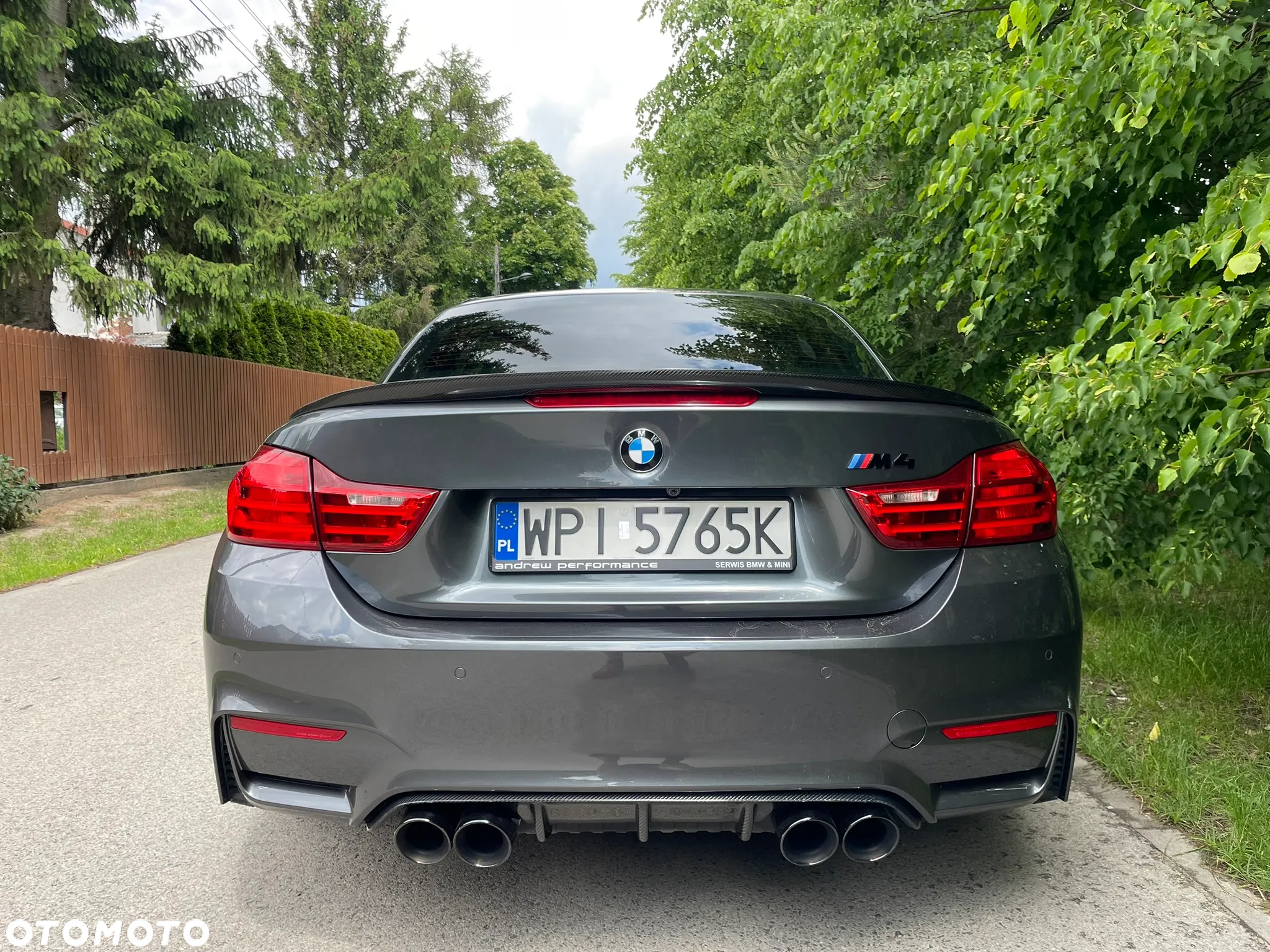 BMW M4 Cabrio DKG - 11