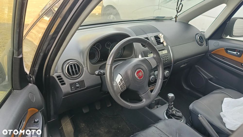 Fiat Sedici 1.9 Multijet 4x4 Dynamic - 5