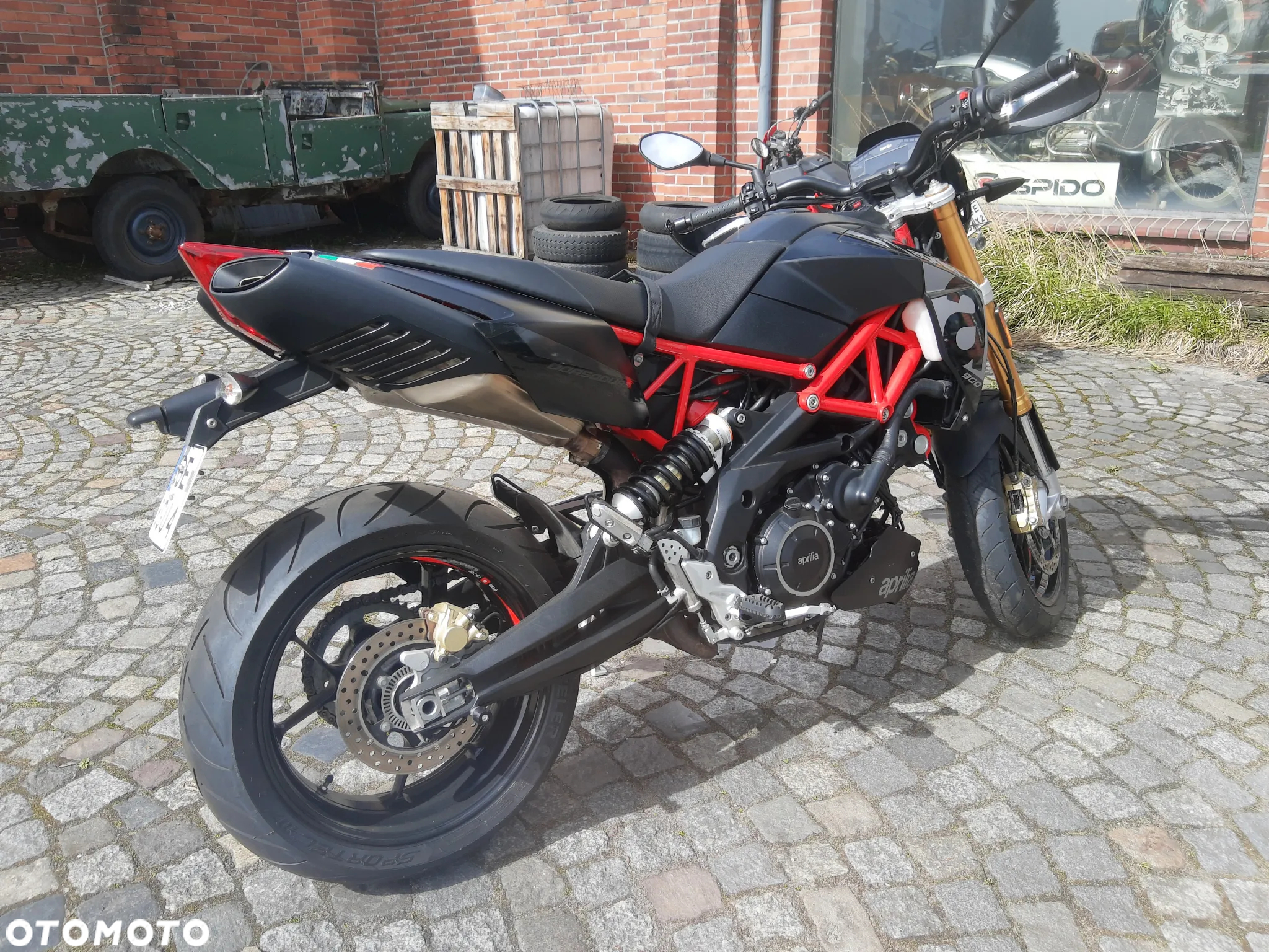 Aprilia Dorsoduro - 3