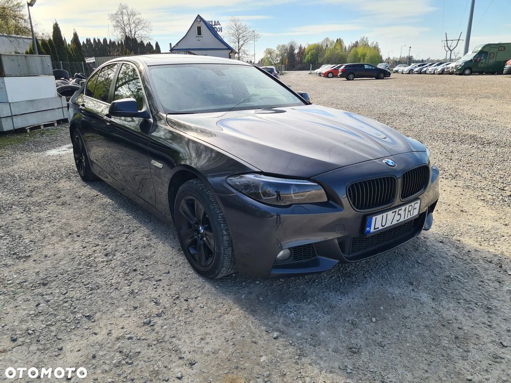 BMW Seria 5 528i xDrive Sport-Aut - 12