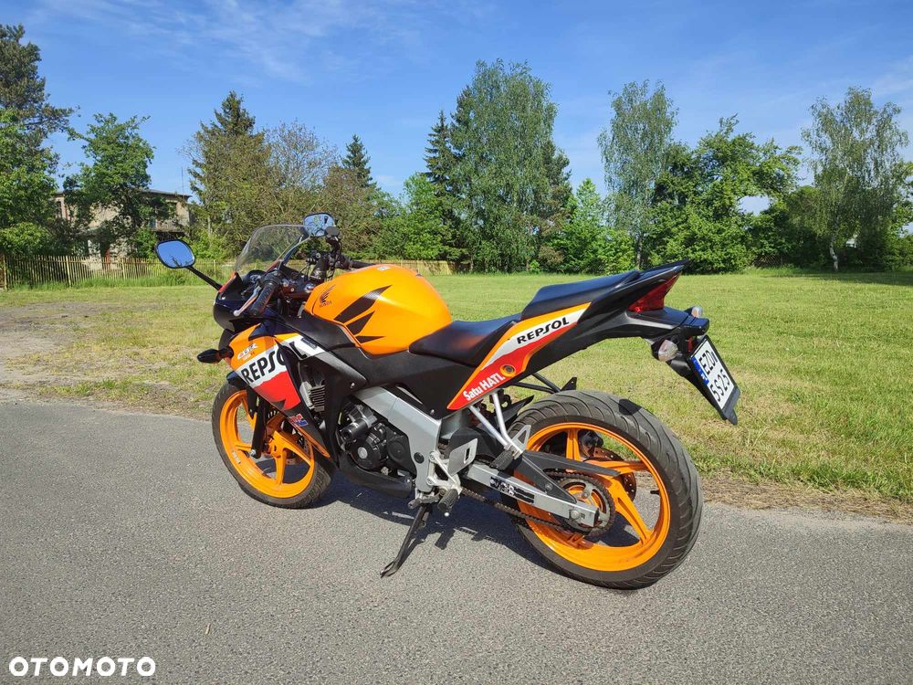 Honda CBR - 7