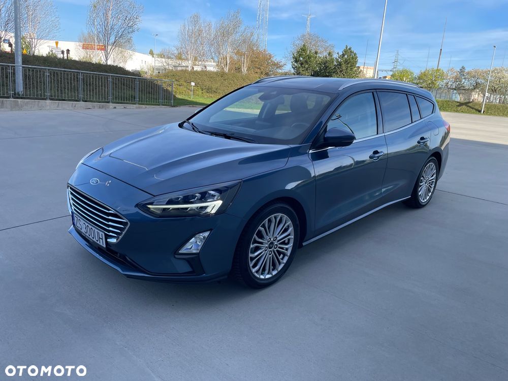 Ford Focus 1.0 EcoBoost STart-Stopp-System TITANIUM - 2