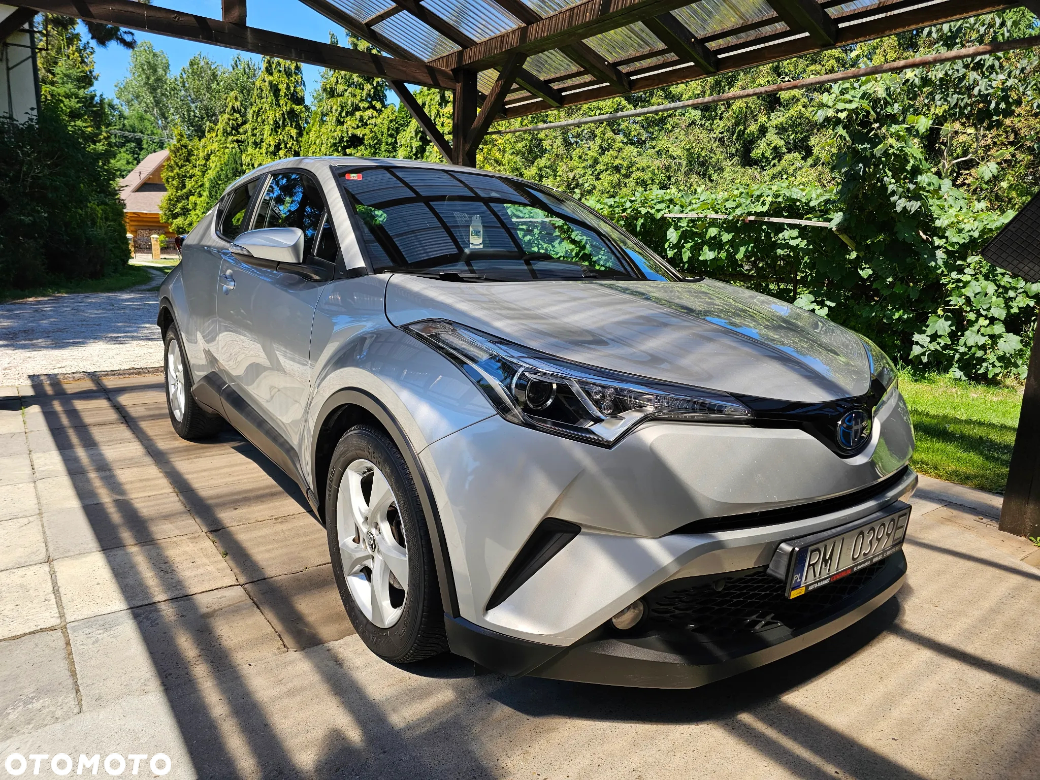 Toyota C-HR - 32