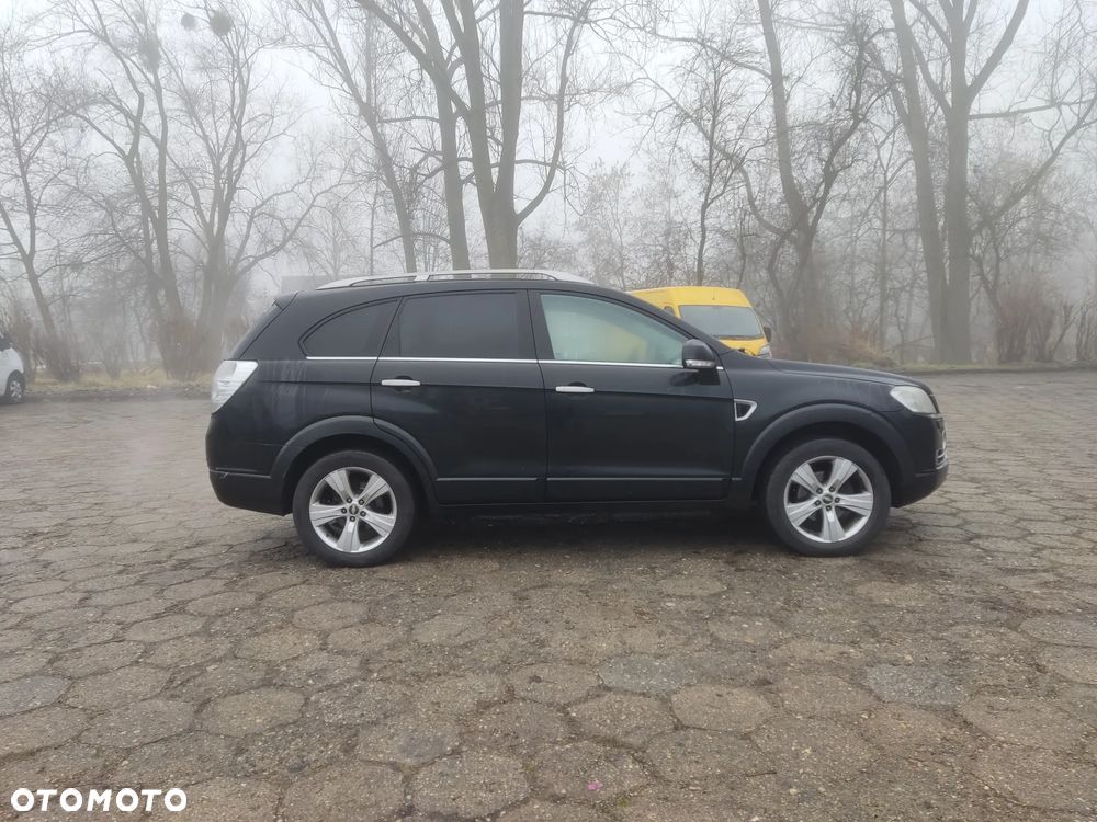 Chevrolet Captiva 2.0 d LT high (deu) - 5