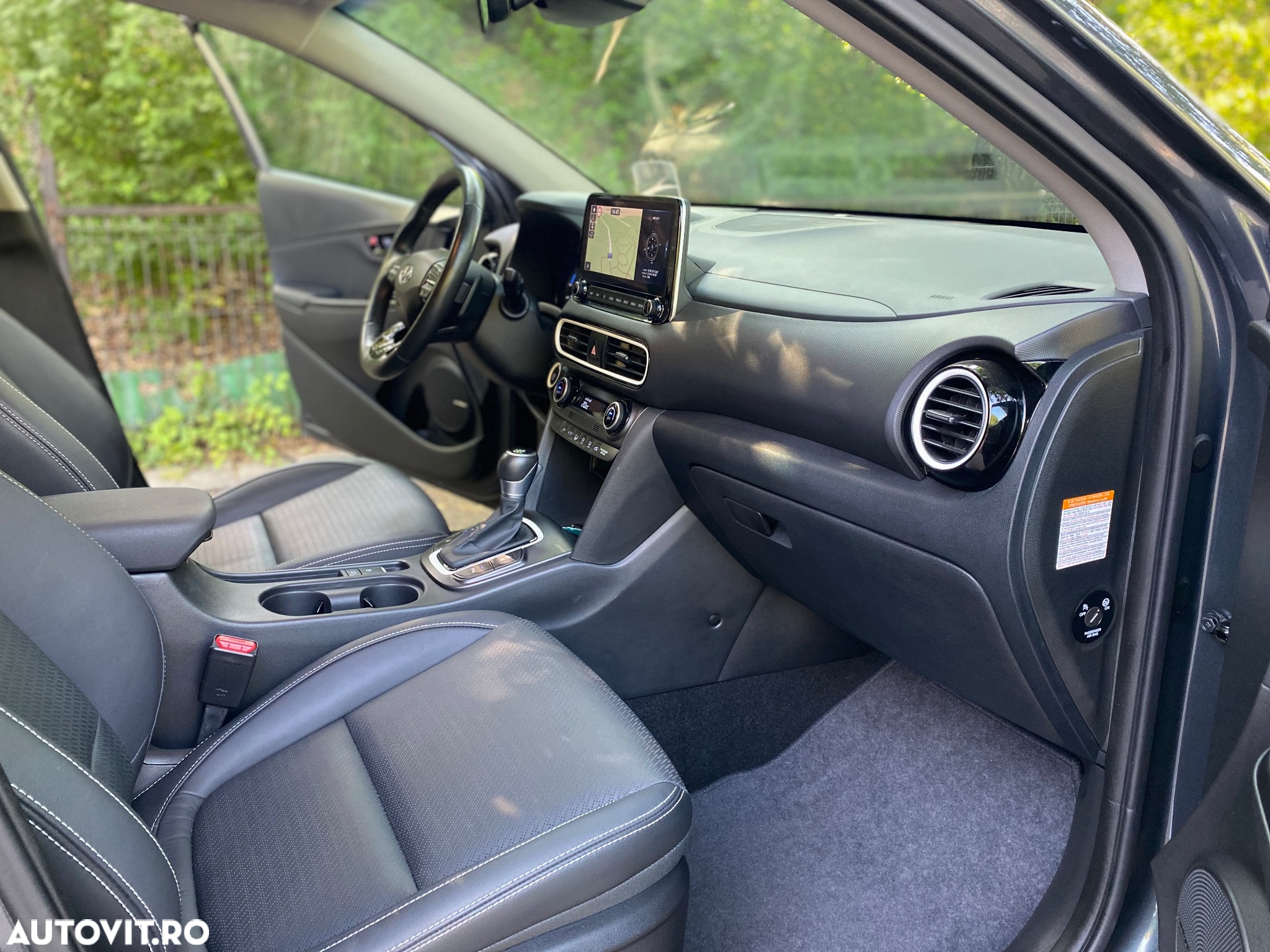 Hyundai KONA 1.6 GDI DCT Hybrid Premium - 2