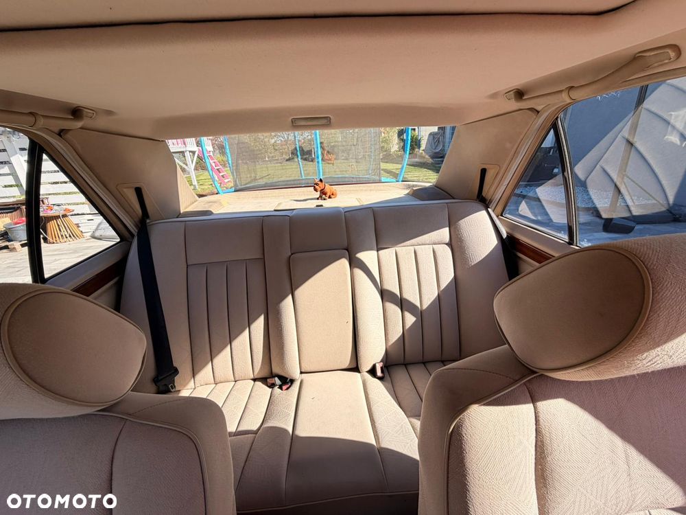 Mercedes-Benz W124 (1984-1993) - 17