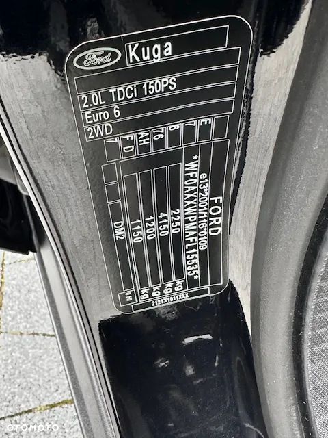 Ford Kuga 2.0 TDCi 2x4 Titanium - 19