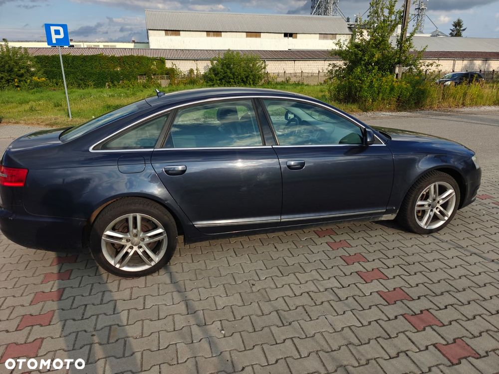 Audi A6 Limousine 2.7 TDI DPF quattro tiptronic - 11